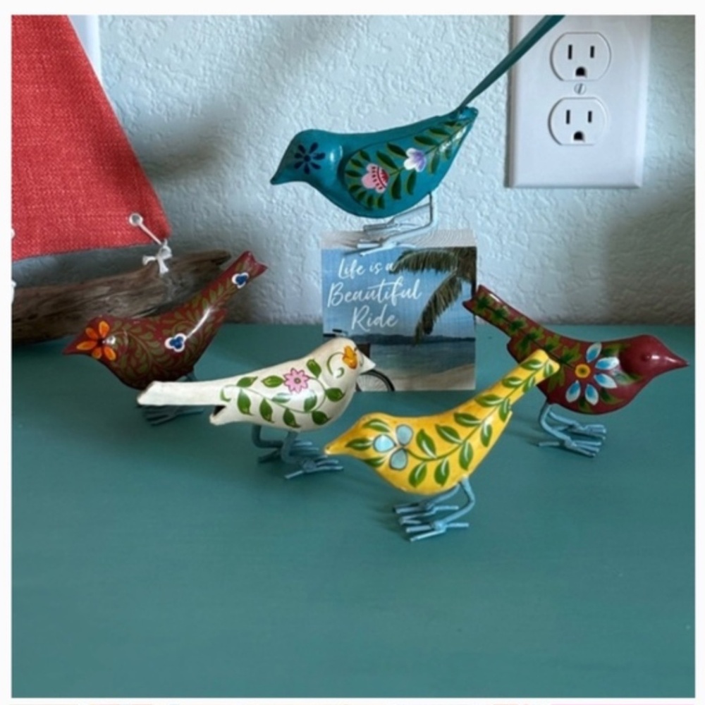 Sundance Handpainted Set of 5 Metal Birds